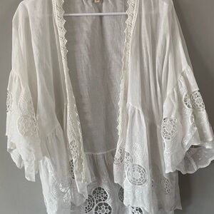 White Lace Kimono Cardigan Open Patch Bell sleeve XS Boho cottagecore